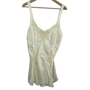 Victoria’s Secret White Large Nightgown Cream Sexy Short Dress Pajama Womens